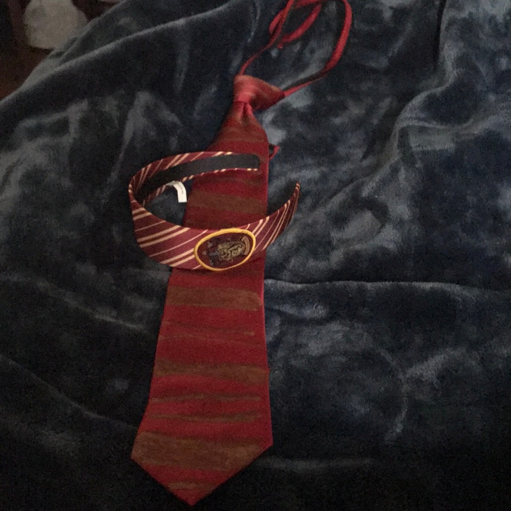 Gryffindor headband and tie set